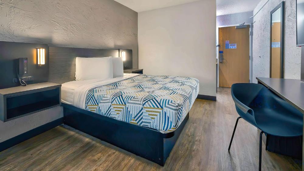 Double Room - Non-Smoking interior